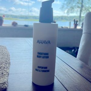 AHAVA body lotion
